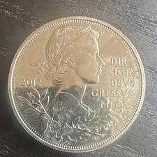The Royal Mint 2012 UK &pound;5 Coin - Diamond Jubilee- Elizabeth II