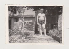 Handsome Old DADDY on the Beach Shirtless Trunks Old Photo Snapshot GAY Int