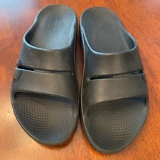 OOFOS OOahh Recovery Slides Black Men’s Size 11