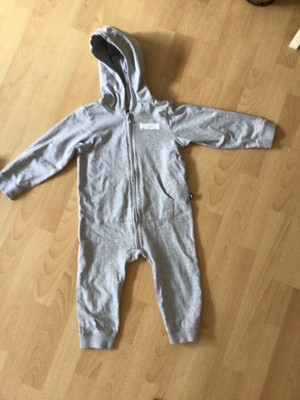 Puma Kinder Anzug Jumpsuit Jogger Einteiler Reißverschluss Kapuze Gr. 98 Grau