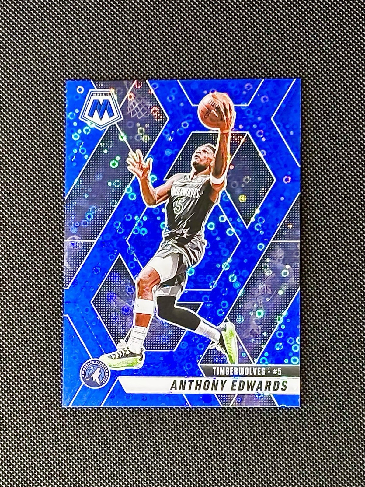 2024-25 Panini Mosaic Anthony Edwards Blue Disco /85 #36 Minnesota Timberwolves
