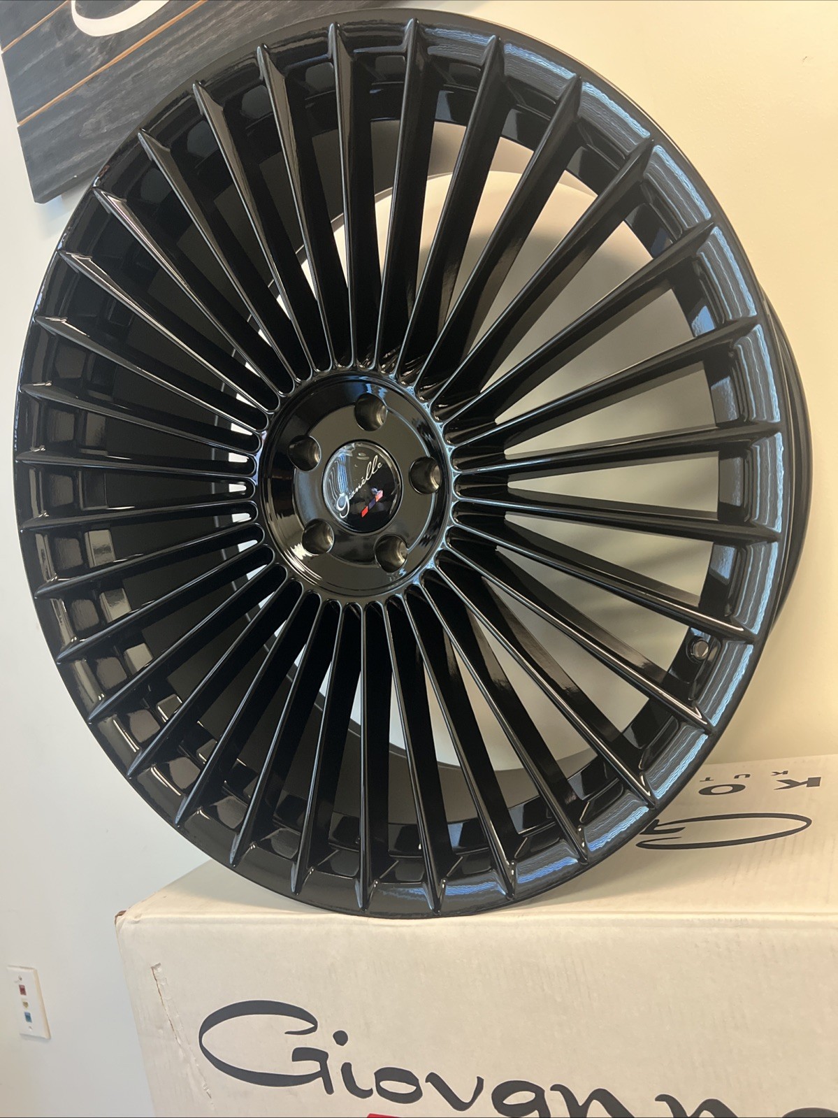 24X10 GIANELLE CABO GLOSS BLACK RIMS (5X120) RANGE ROVER SPORT ROLLS ROYCE GHOST