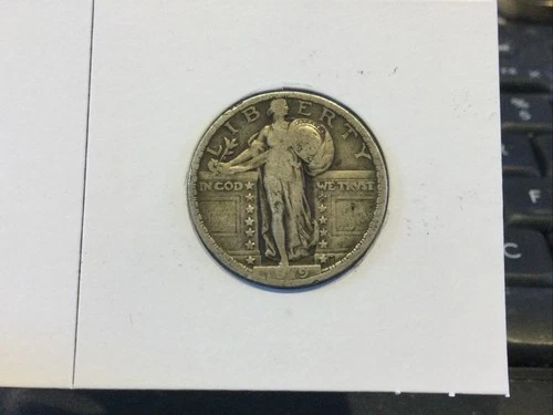 1919 standing Liberty Quarter Original And Nice
