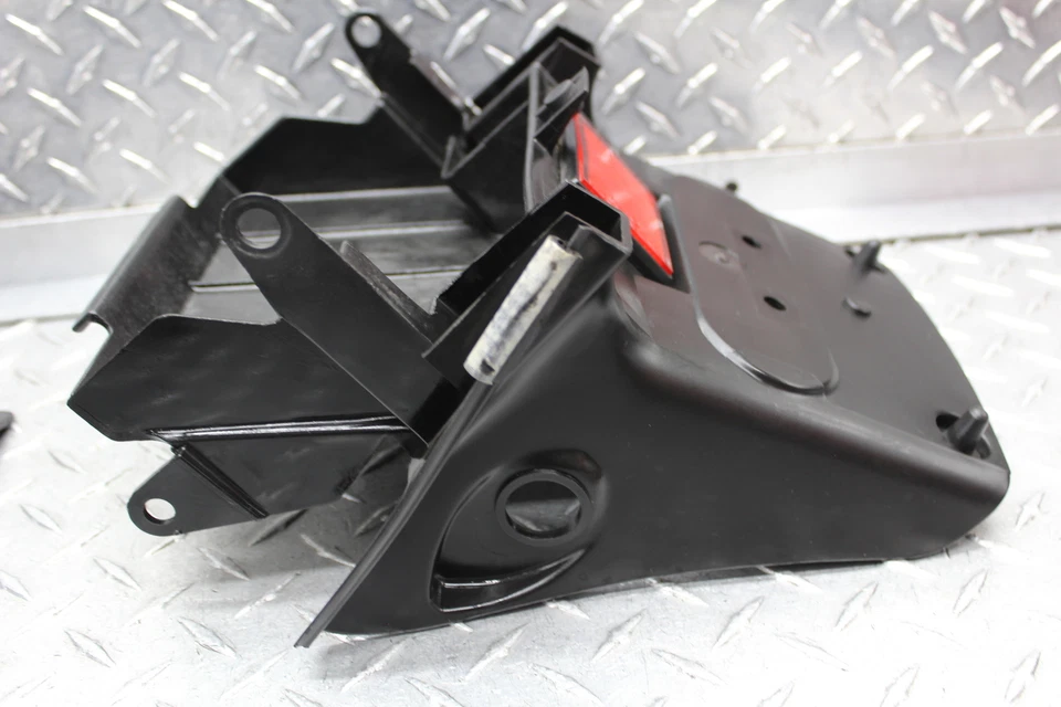 1993 HONDA NIGHTHAWK 750 CB750L КАЛИФОРНИЯ ЗАДНИЙ ПОДХВОСТОВОЙ ОБТЕКАТЕЛЬ/ЗАЩИТА ЦЕПИ - Изображение 3 из 4