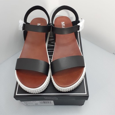 mia black platform sandals