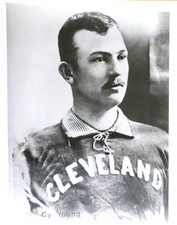 Top 10 Cy Young Baseball Cards 18