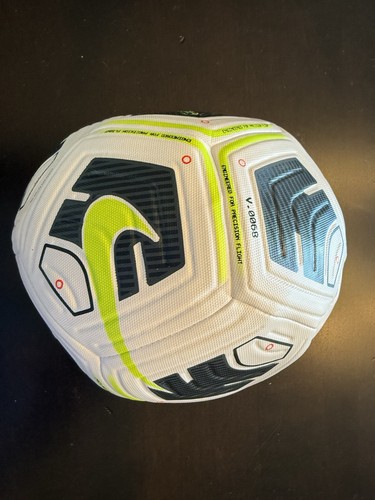 Größe 5 - Nike Academy AerowSculpt Fußball FZ7540-100 - Bild 1 von 10
