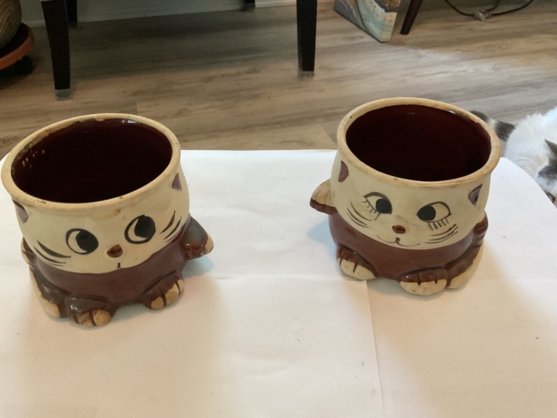 Vtg JSNY Taiwan  S/2 Cat Kitten 3D Stoneware Pottery Planter/Mug MC Hand Thrown
