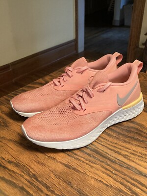 Nike Womens Odyssey React 2 Flyknit Running Sneakers Pink Sz 8.5 AH1016-602