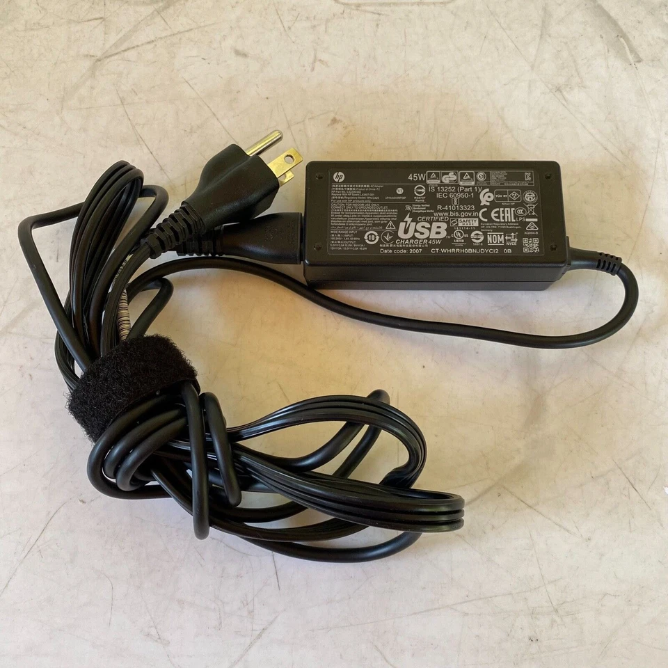 HP 45W USB C Charger Power Adapter - Image 2 of 3