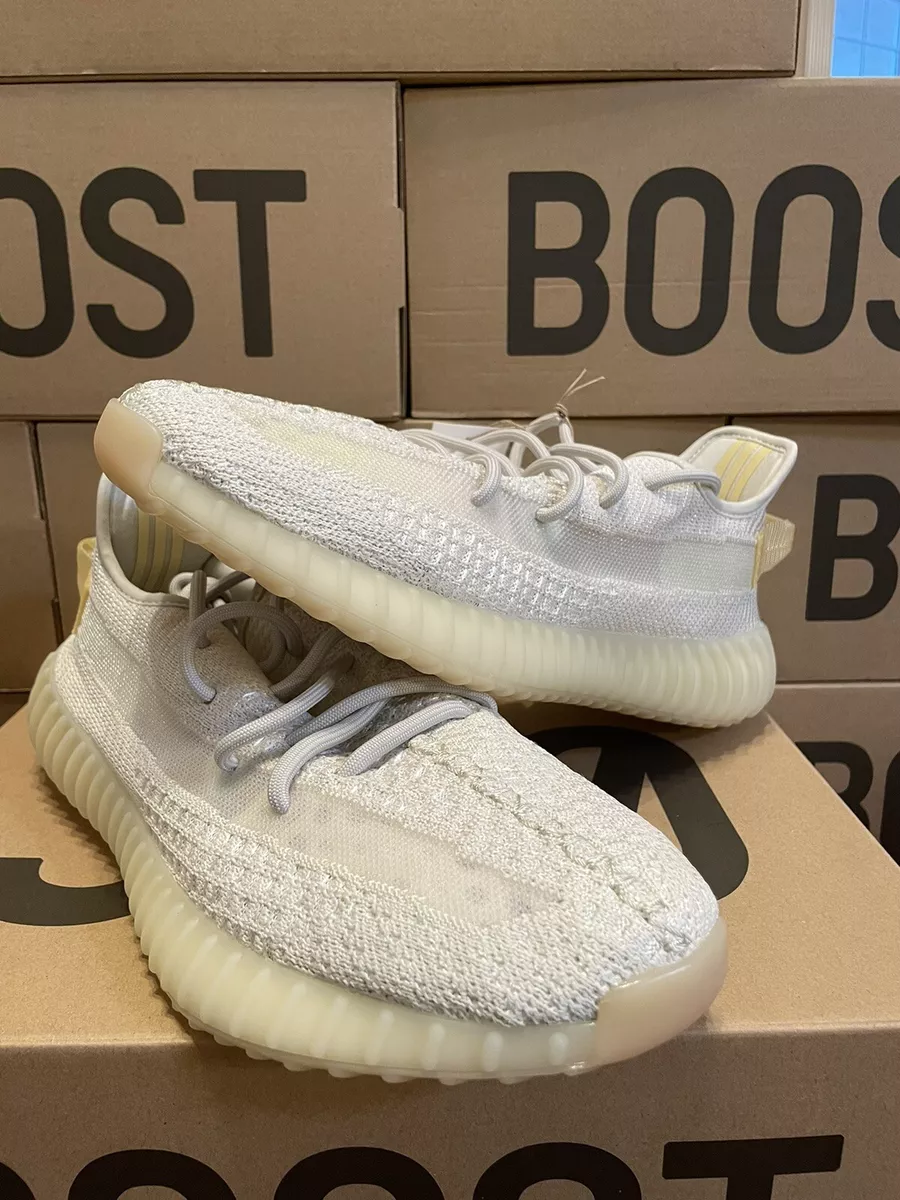 New Dead Stock Adidas Yeezy Boost 350 V2 UV Light GY3438 Men s Size 11.5