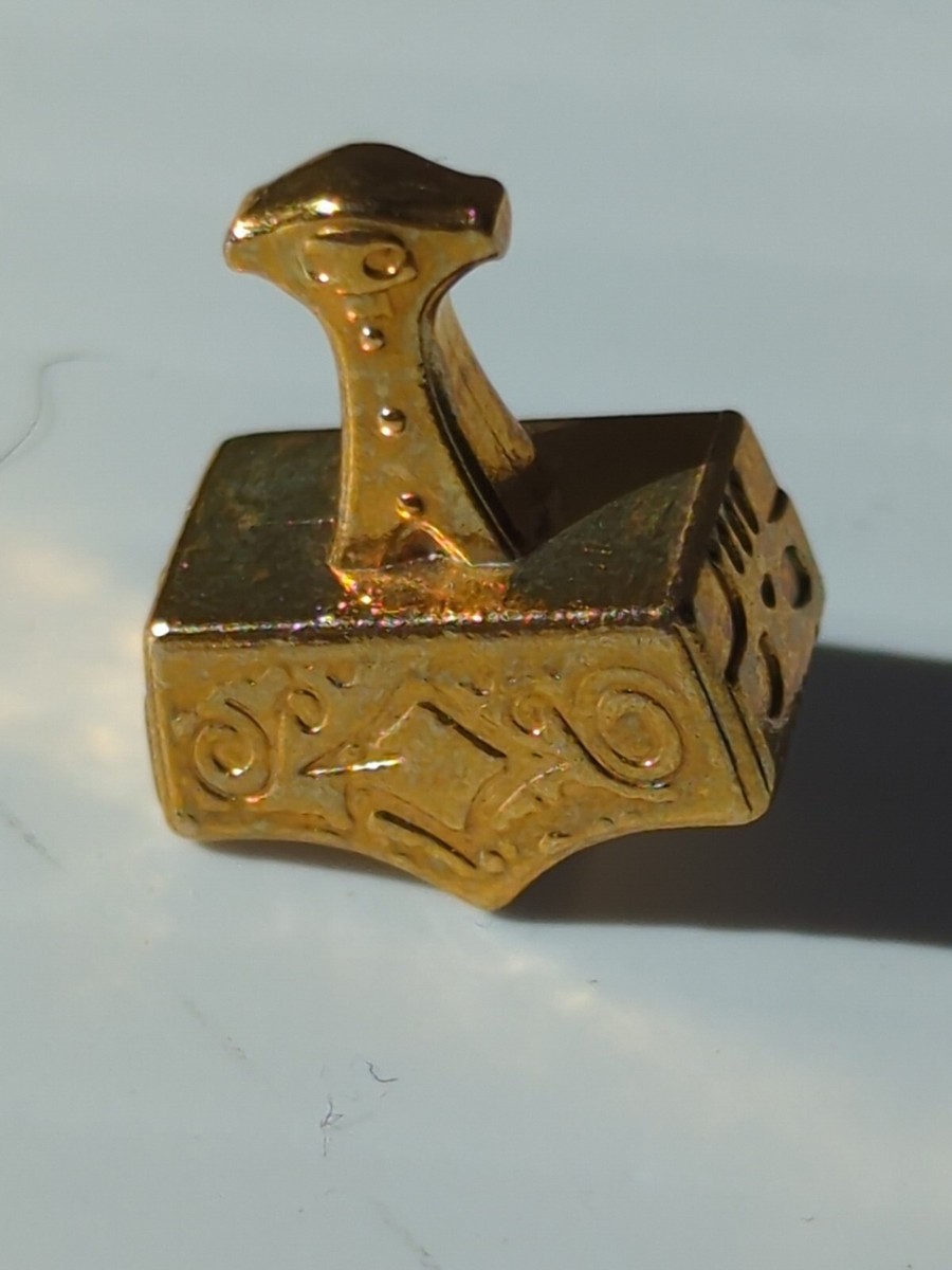 Treasure X Ultra Rare Gold Dipped Treasures Hammer Of Glory