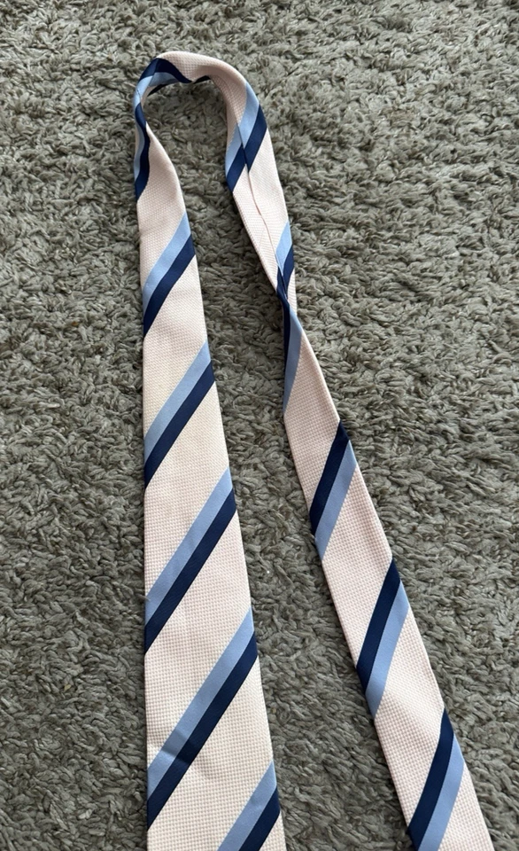 Corbata Borreli Napoli Cuello 100% Seda Italia 59.25"L / 3.7"W Rosa Claro Rayas Usada en Excelente Condición Foto 4 de 4