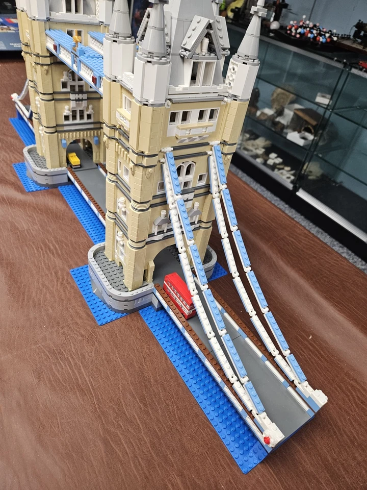 Lego 10214 Tower Bridge - Mint/Exc Cond! - Look!! - Image 3 of 4