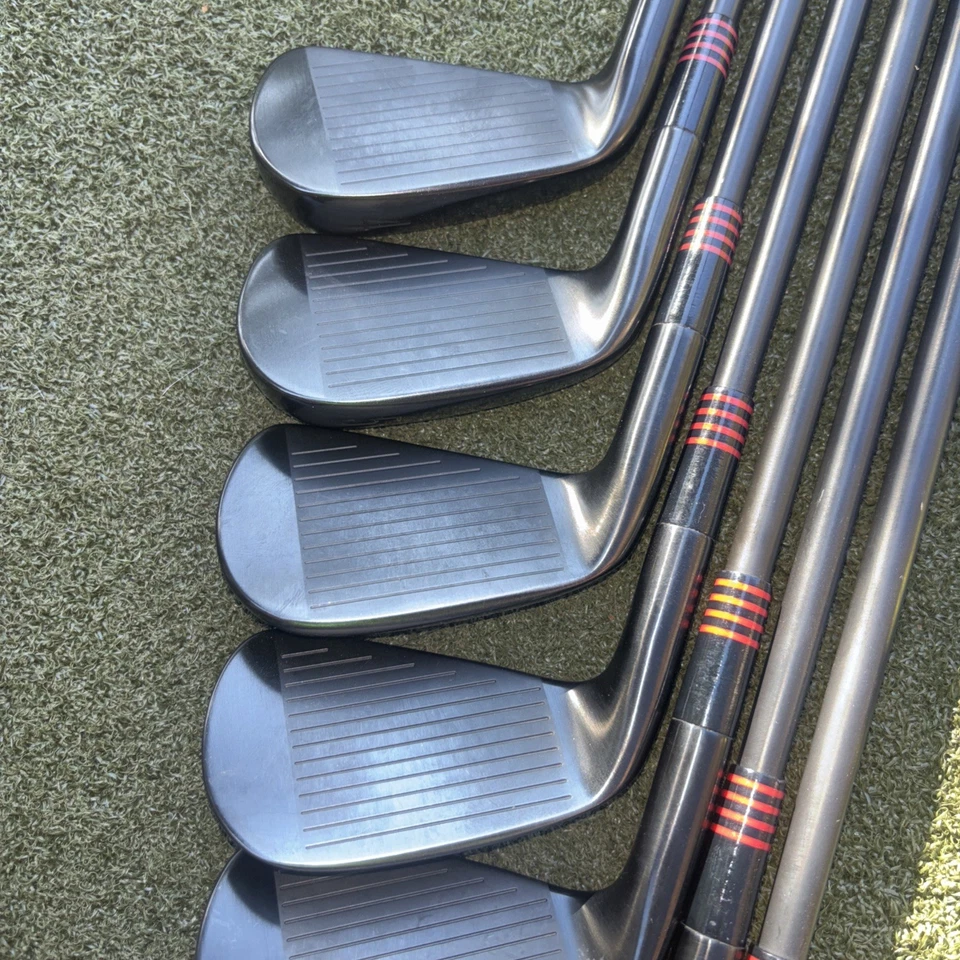 Titleist 2025 Black T200 w/ C Taper Limited 130x Built at KBS 4-PW - Image 4 of 4