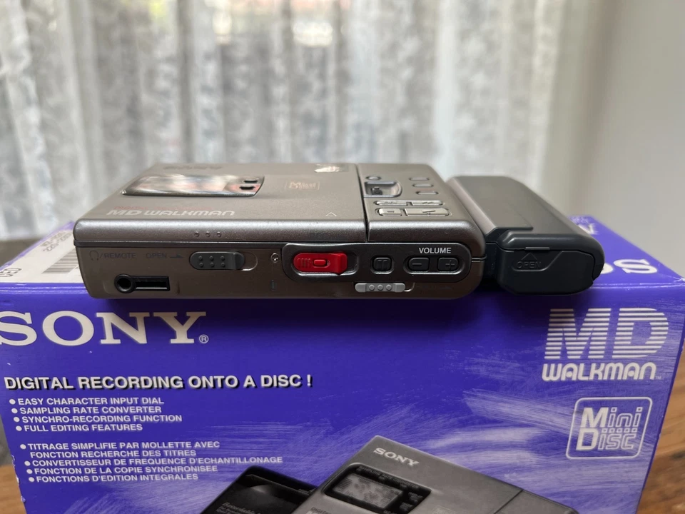 Sony MZ-R30 MD Minidisk Recorder Walkman mit OVP - Bild 4 von 4