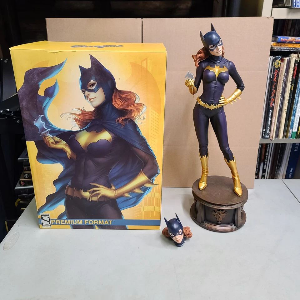 Figura Batgirl Sideshow Collectibles Formato Premium Exclusiva 0359/1500 Foto 2 de 4
