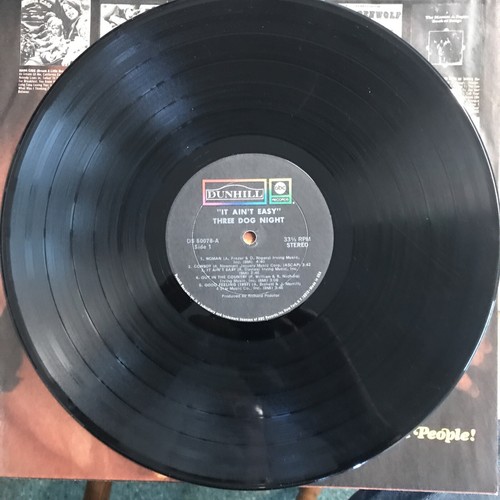 LP: Three Dog Night~It Ain't Easy~ABC/Dunhill~1970~Rock Pop, Out in the Country - Picture 7 of 8