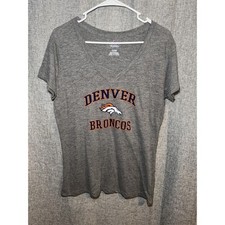 Denver Broncos T Shirt Women's XL Extra Large Gray NFL Majestic V Neck Tee