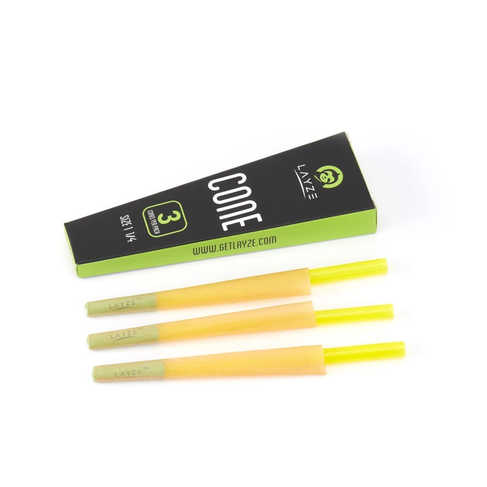 Large Metal Rolling Tray with Soft Magnetic Lid (11x7 inch) Kit & Cones - Image 2 of 3