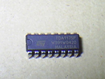 ST TDA1175P DIP-16 LOW-NOISE VERTICAL DEFLECTION SYSTEM #iv