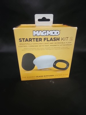 MagMod Starter Flash Kit 2 with MagGrip 2 - Black/White