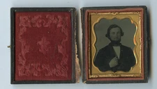 CRISP TINTYPE STUDIO PORTRAIT - MAN W/ GREAT BEARD