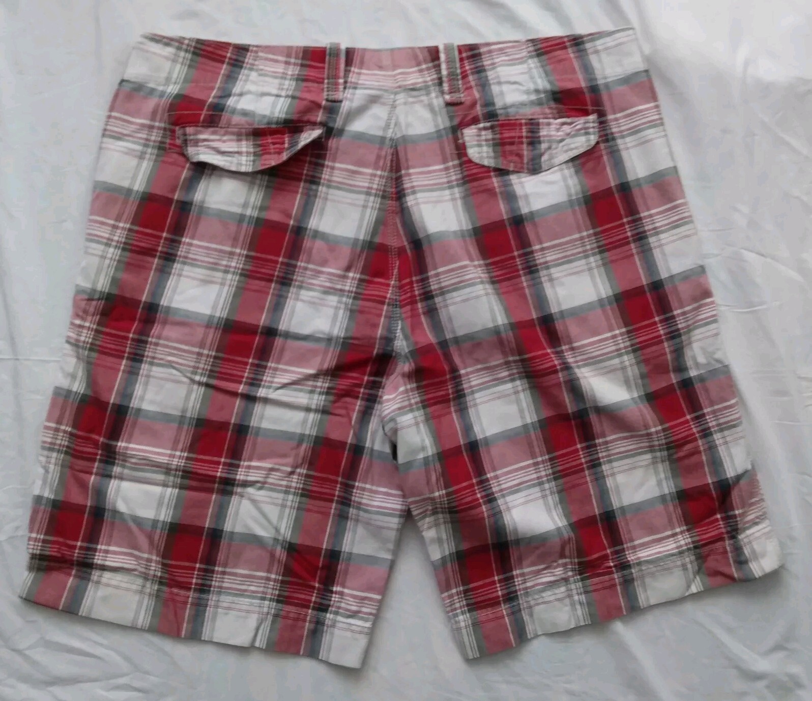 Picture 4 of 6