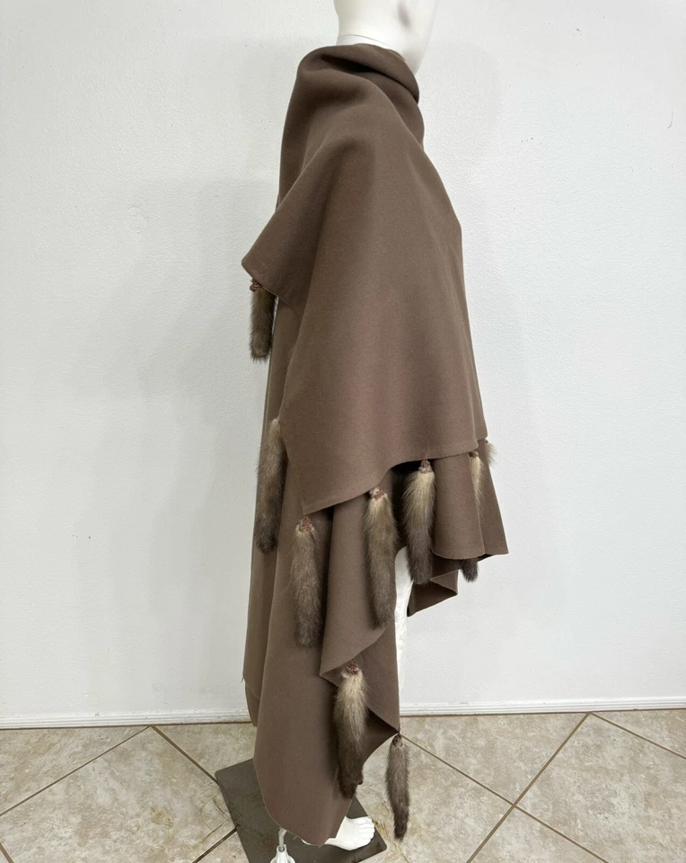 Designer Shawl Cape Poncho Camel Hair W Beaded Russian Sable Fur Trim 60” x 80” - Image 4 of 4