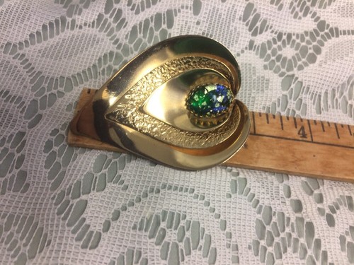 Vintage Gold-tone Leaf Shaped Pin With Stone - Picture 6 of 6