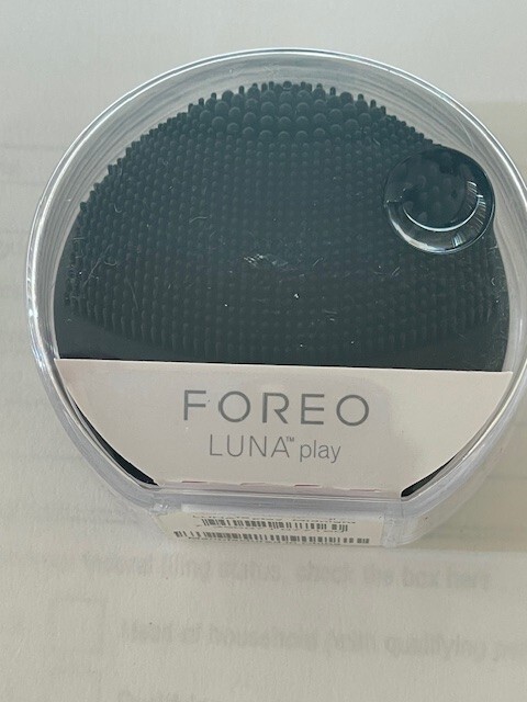 Foreo Sweden Luna™ Play Sonic Facial Cleanser & Massager Black Sealed Free Ship
