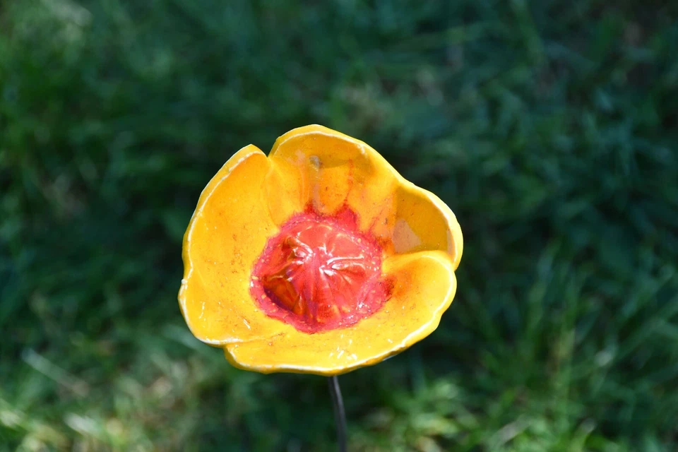 Keramik Gartendeko Blume Gartenstecker Blumenstab H45cm Midene Handgefertigt - Bild 2 von 4