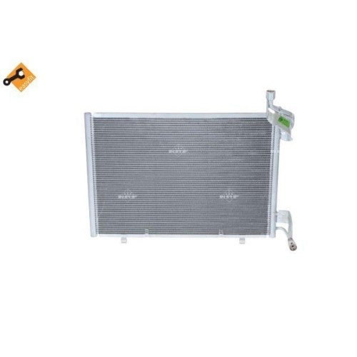 Condenseur climatisation NRF 350348 Ford pour résoudre l'air tiède