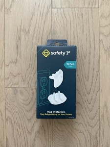 Safety 1st Plug Protectors 36 Count White "Easy Baby proofing For Your Outlets"
