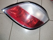 Opel Astra H 5-Türer Schrägheck 04-06 Rückleuchte rechts 008653-02 24-451-837