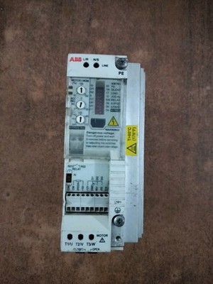 ABB ACS55-01E-04A3-2 Inverter Drive 1PS 0,75 KW