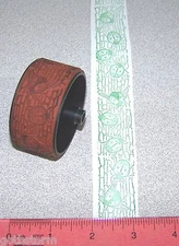 Ladybug Wheel Regular 1 Inch size Woodgrain background Lady Bugs RARE Rollagraph