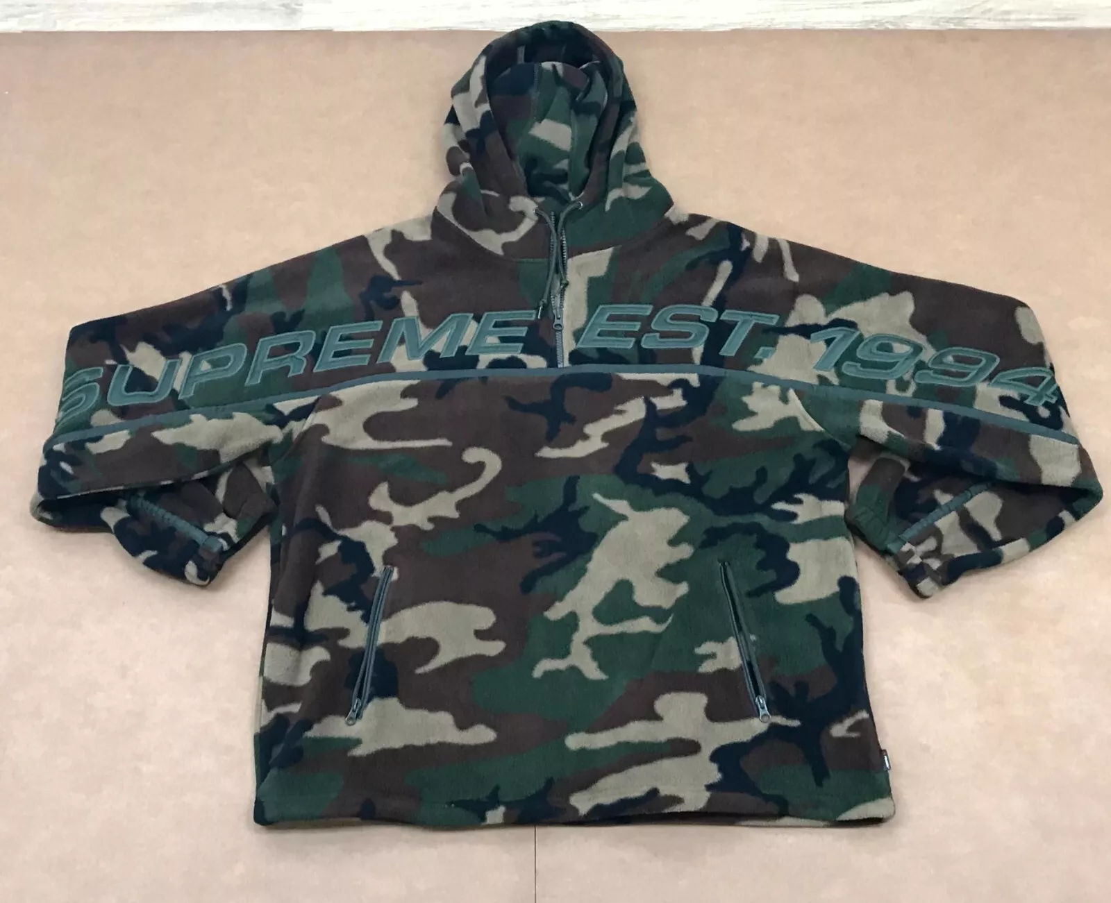 FW19 SUPREME POLARTEC POLARTEC SWEAT SHIRT À CAPUCHE DEMI ZIPPÉ WOODLAND CAMO XL (15/17)