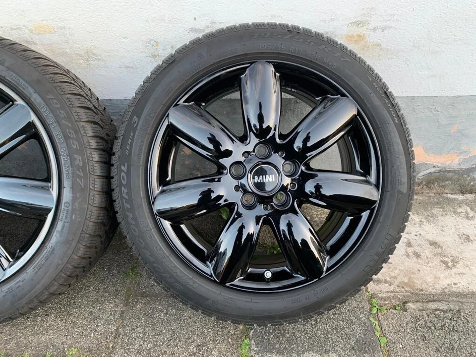 Winterräder 17 Zoll Mini Clubman F54 Bridge Spoke 528 Alufelgen DOT19 6,5-8mm - Bild 2 von 4