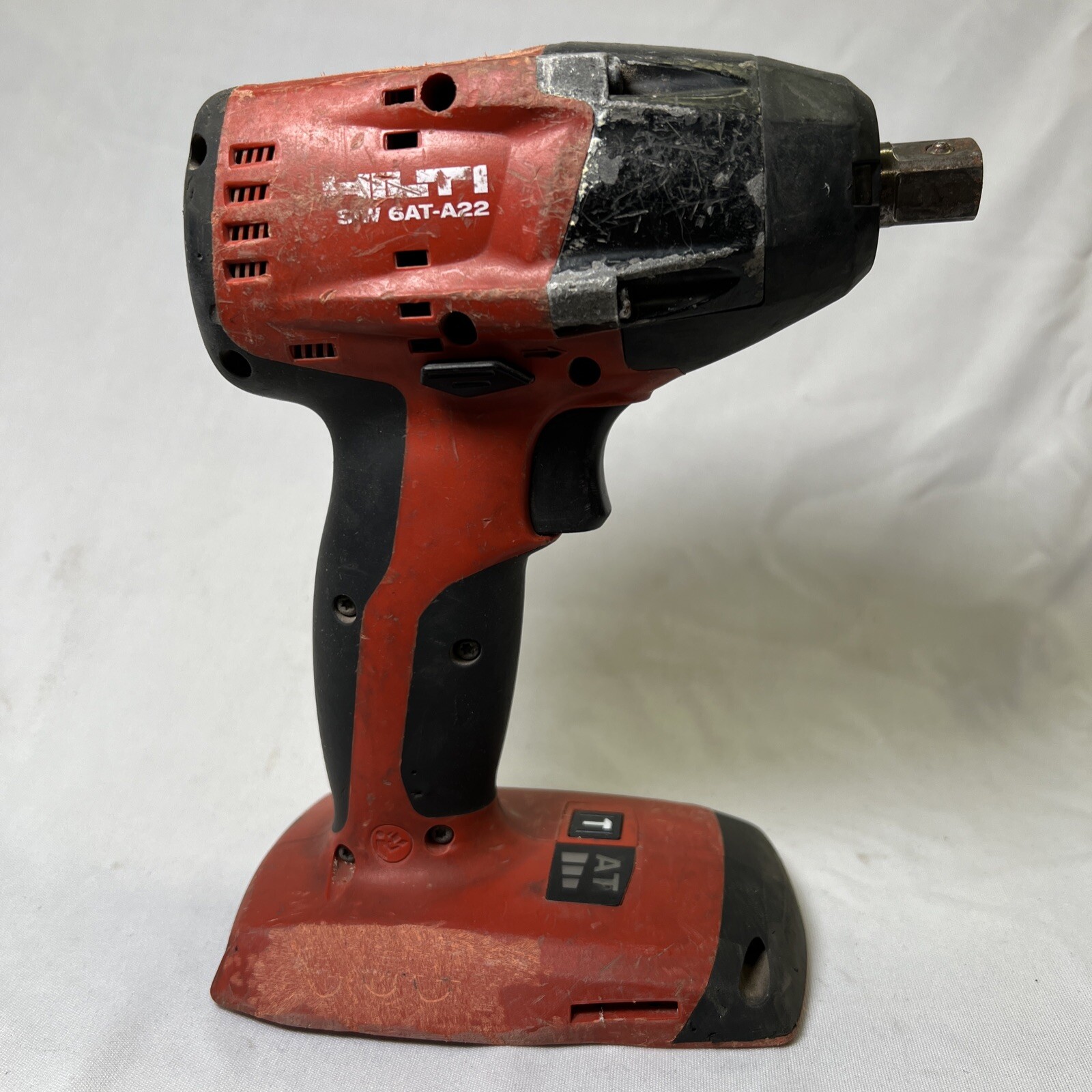 HILTI SIW (6ATA22) 21.6V CORDLESS IMPACT WRENCH TOOL ONLY FREE