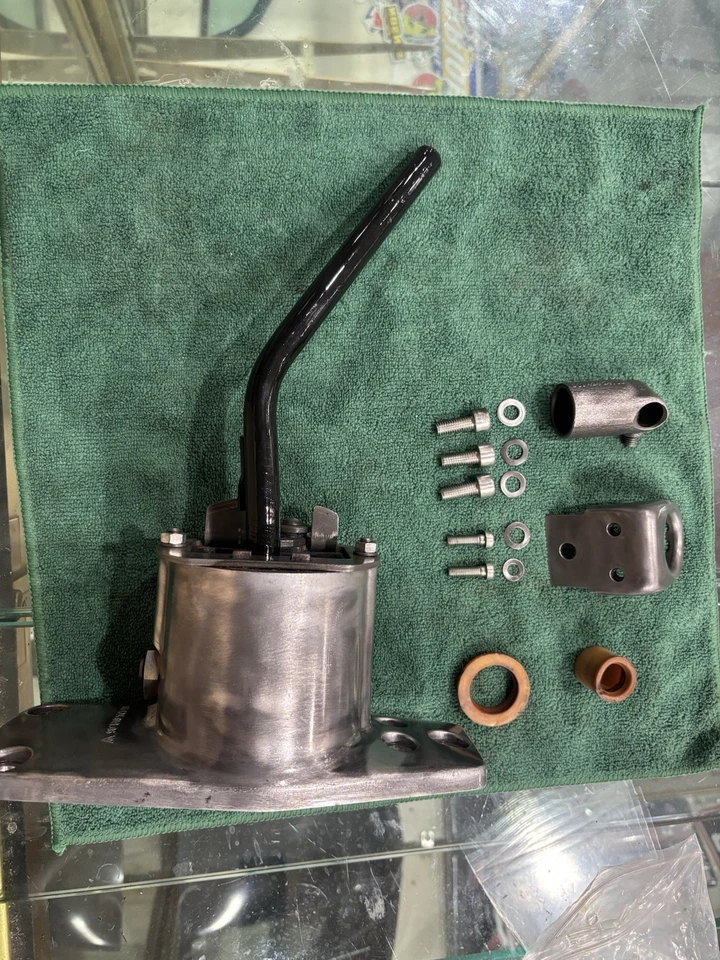 PORSCHE 911 ORIGINAL OEM SHORT SHIFTER  - Image 2 of 4