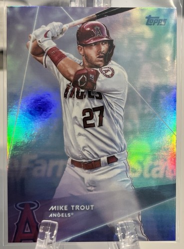Topps 2020 X Steve Aoki Mike Trout Rainbow Foil Parallel SP Wave 1 Angels Mint - 第 1/2 張圖片