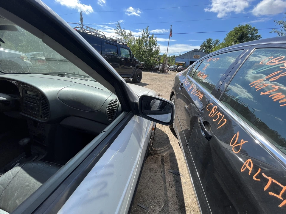 Puerta del tanque de combustible SAAB 9-3 99 00 01 02 Foto 4 de 4