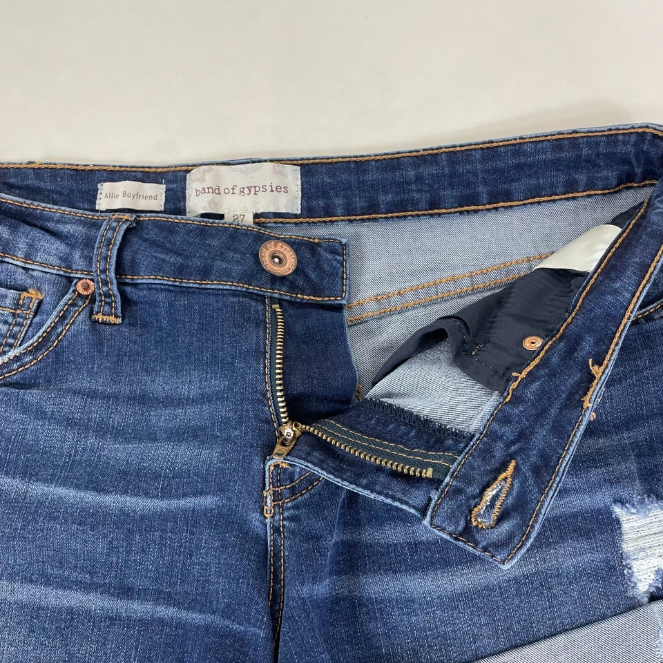 Shorts jeans feminino Band of Gypsies Allie Boyfriend desgastado tamanho 27 verão - Imagem 3 de 4