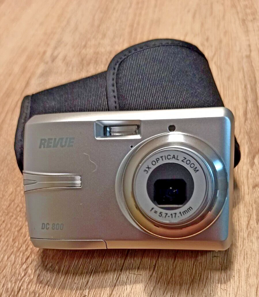 Vintage Revue DC 800 Digital Camera Silver