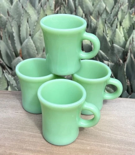 4 FIRE KING JADEITE JADITE RESTAURANT WARE HOT CHOCOLATE MUGS C-HANDLE VINTAGE