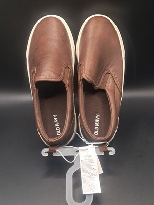NWT Old Navy Slip On Shoes Size 4