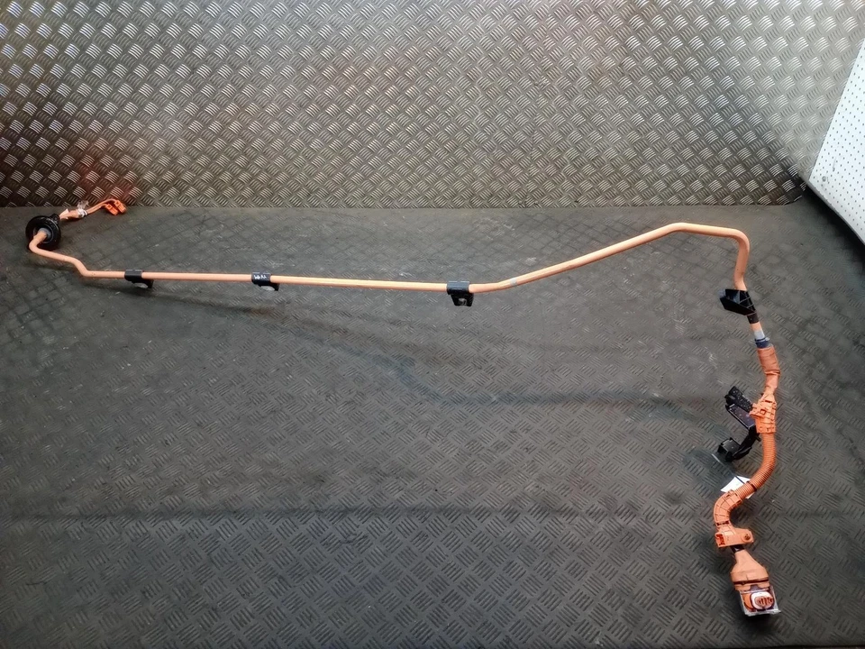 TOYOTA COROLLA CABLE WIRE LOOM BATTERY TO INVERTER HYBRID 821H102050B MK12 18-24 - Image 3 of 4