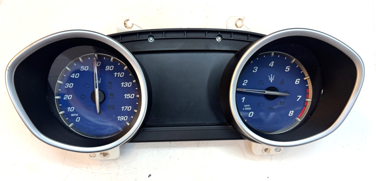 Maserati Ghibli 2014-2017 Instrument cluster