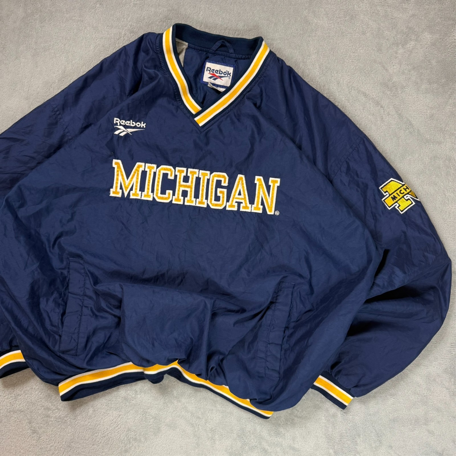 Vintage Reebok 90's Michigan Wolverines NFL Navy V-Neck Oversized XL Windbreaker image 4